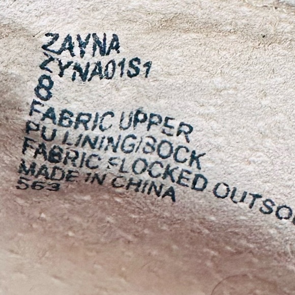 Steve Madden Zayna Green Camo Platform Sneaker - Picture 12 of 12